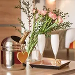 Hoteliere Natureva &