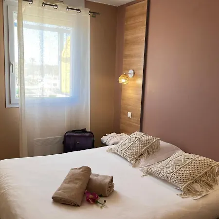 Hoteliere Natureva & 4* Агд