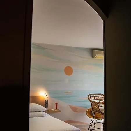 מלון דירות Hoteliere Natureva & 4*