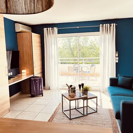 Hoteliere Natureva & 4* Agde